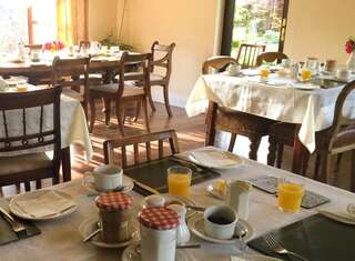 Отели типа «постель и завтрак» Inveraray Farmhouse B&B Бофорт-5